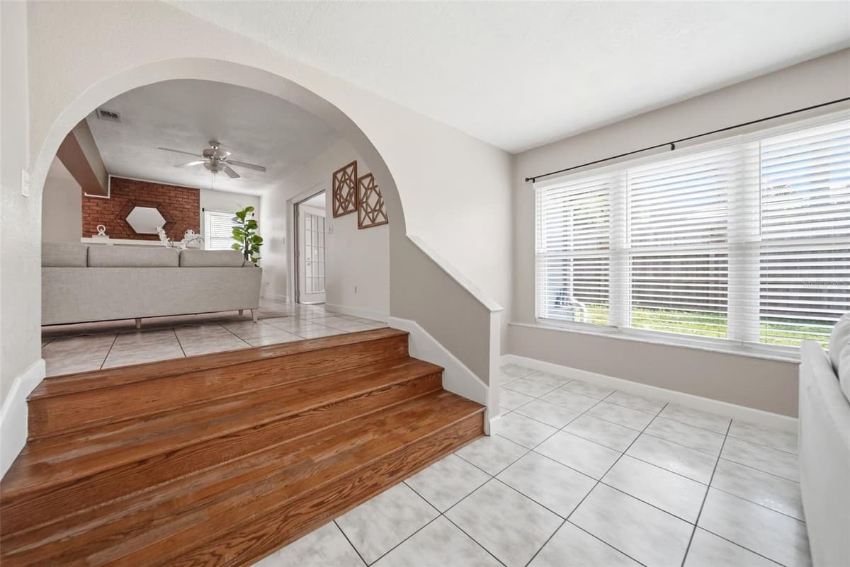 1540 HORATIO AVENUE — photo 14 of 33