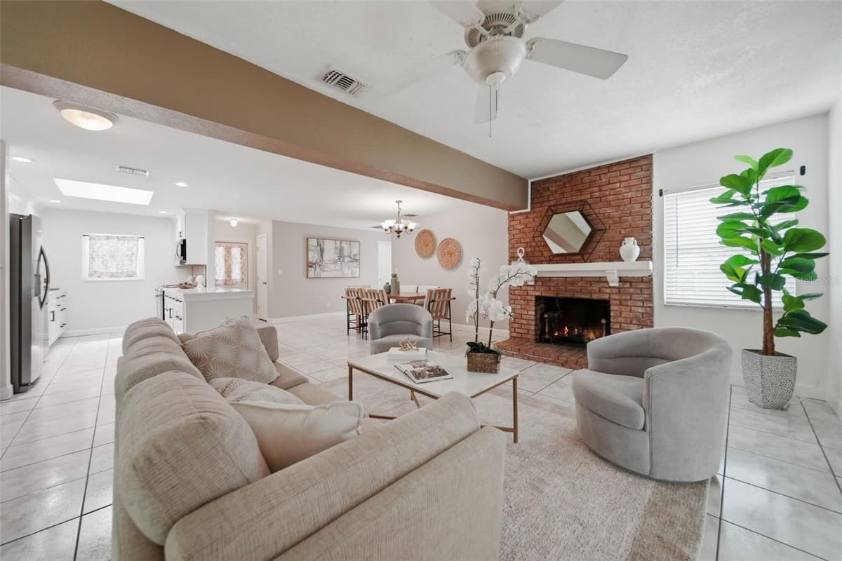 1540 HORATIO AVENUE — photo 13 of 33