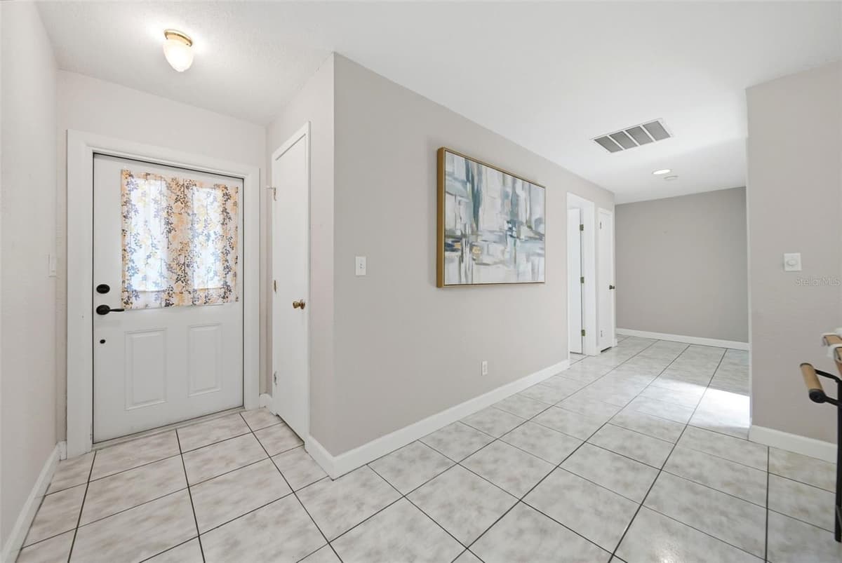 1540 HORATIO AVENUE — photo 3 of 33