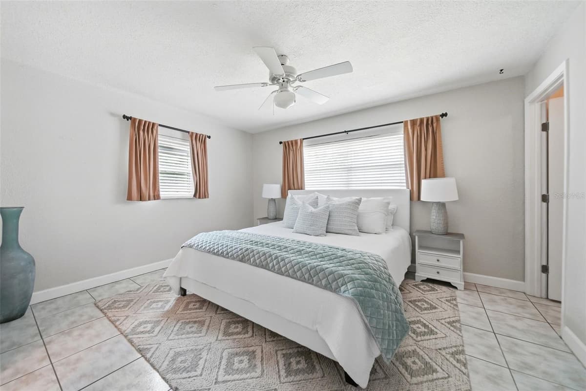 1540 HORATIO AVENUE — photo 19 of 33