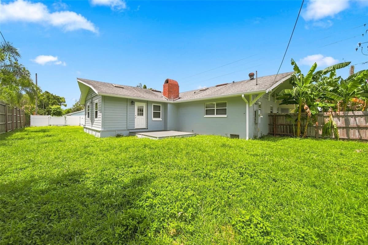 1540 HORATIO AVENUE — photo 31 of 33
