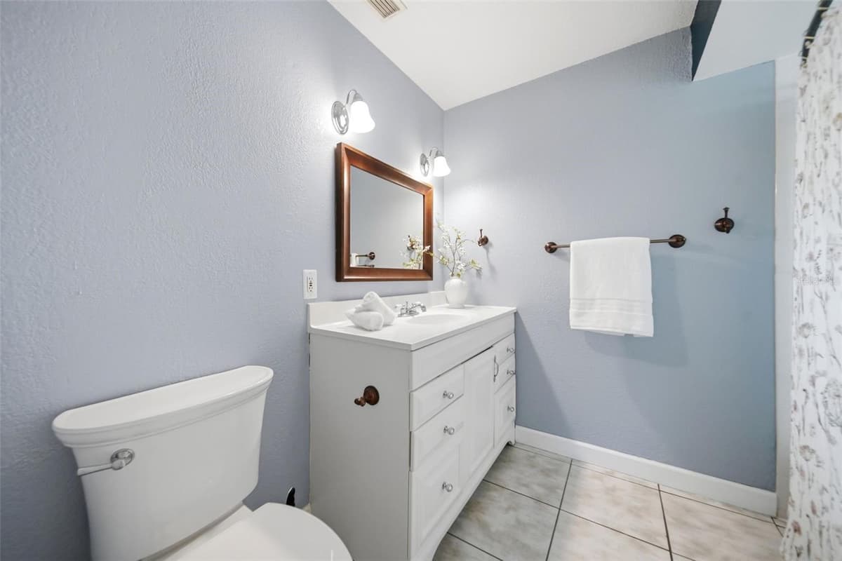 1540 HORATIO AVENUE — photo 21 of 33