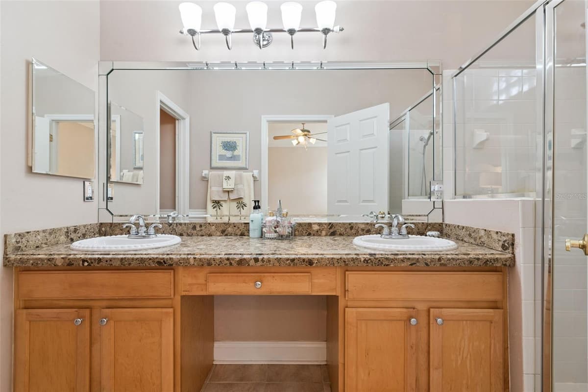 107 PEREGRINE COURT — photo 29 of 40
