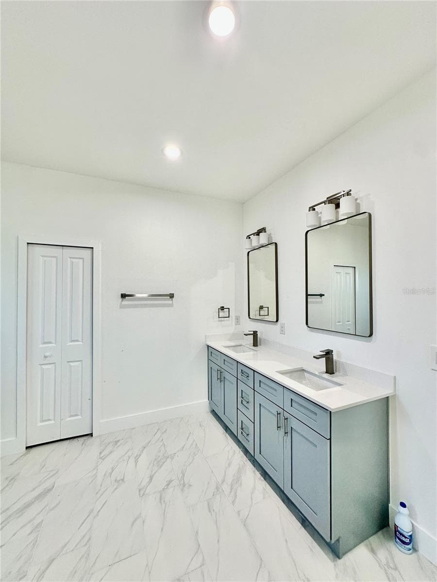 3135 LOWRY BOULEVARD — photo 11 of 28