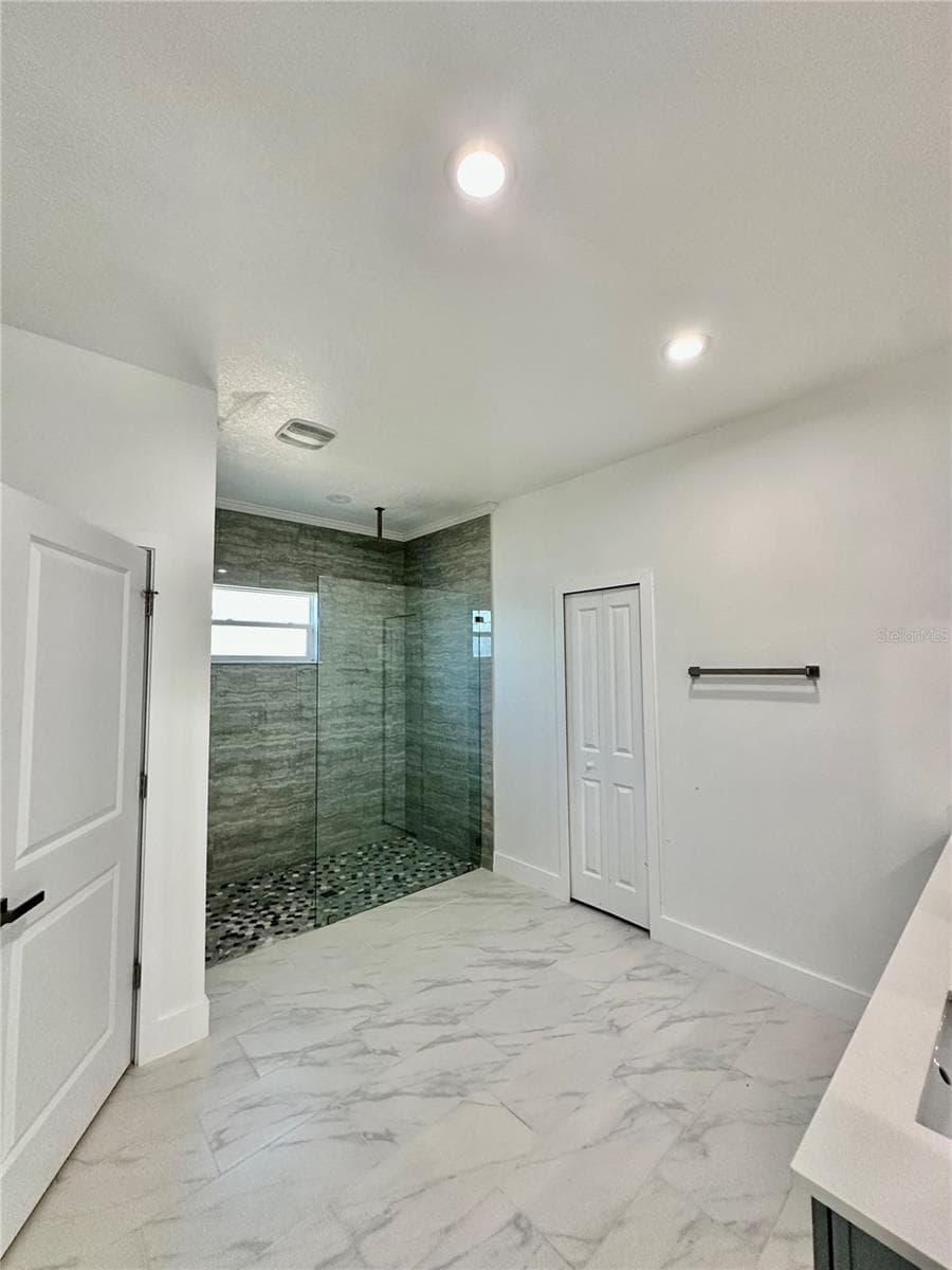 3135 LOWRY BOULEVARD — photo 10 of 28