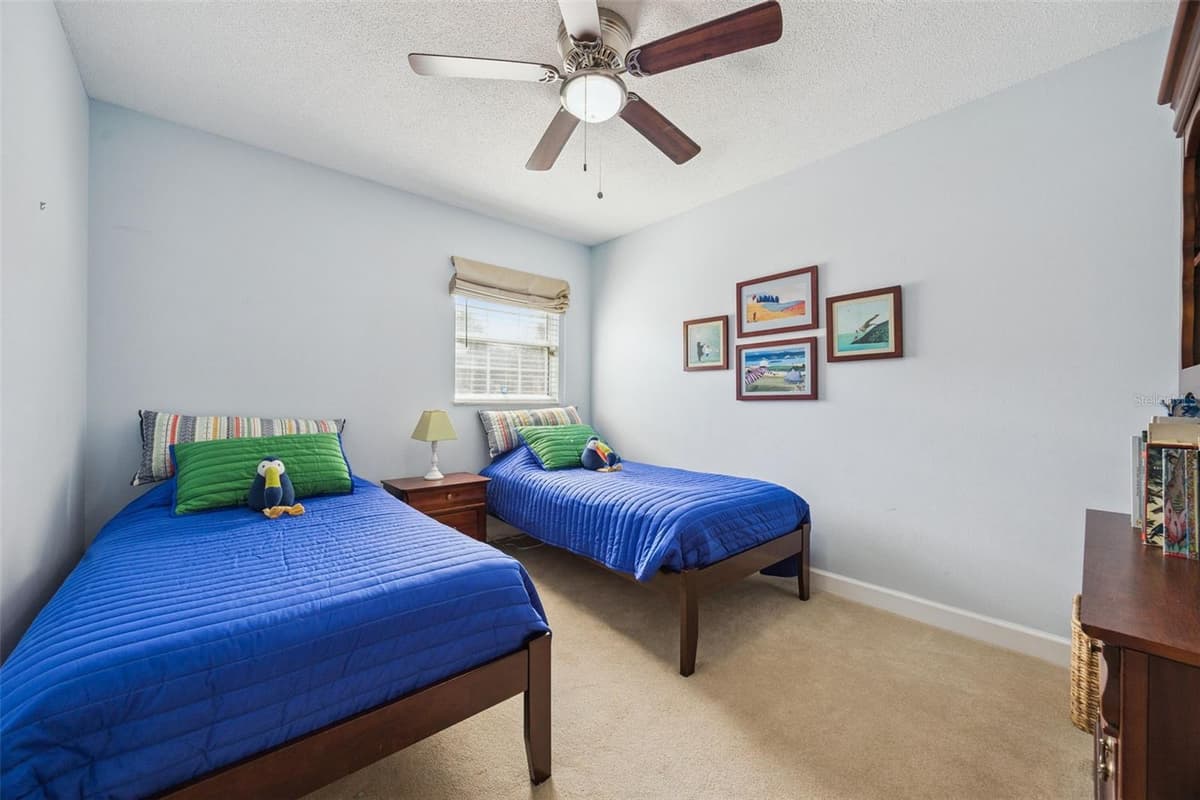 312 OAK HILL DRIVE — photo 31 of 64