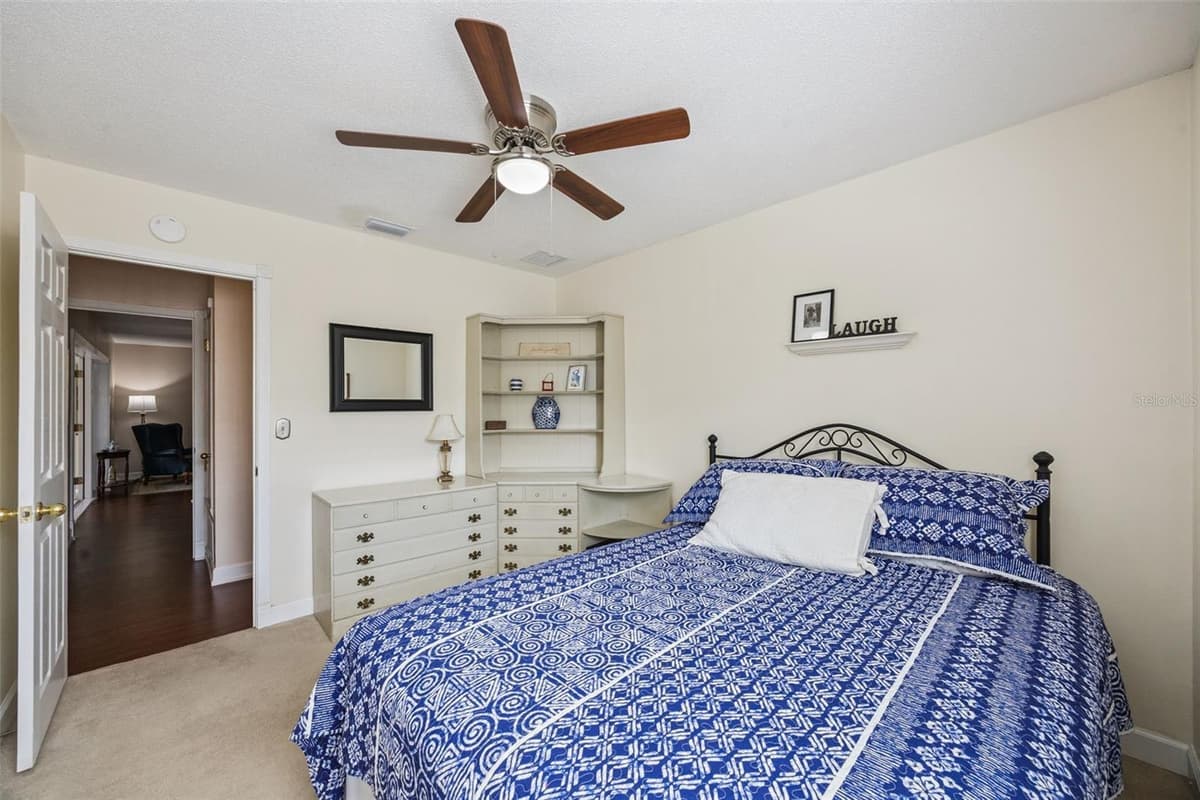 312 OAK HILL DRIVE — photo 30 of 64