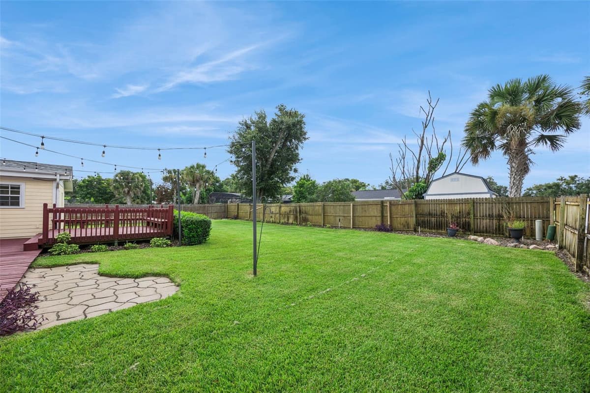 312 OAK HILL DRIVE — photo 50 of 64