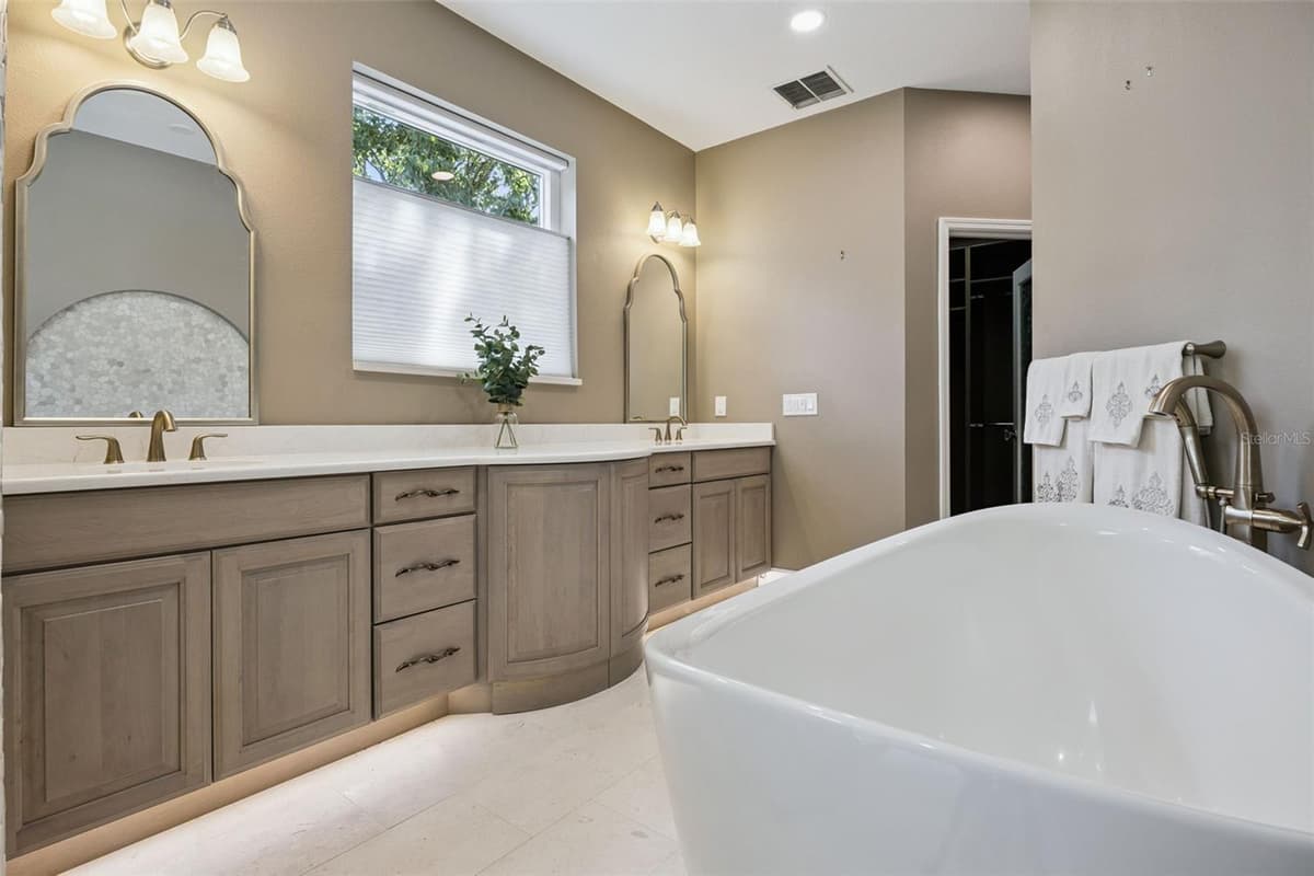 1006 PANTHER STREET — photo 17 of 41