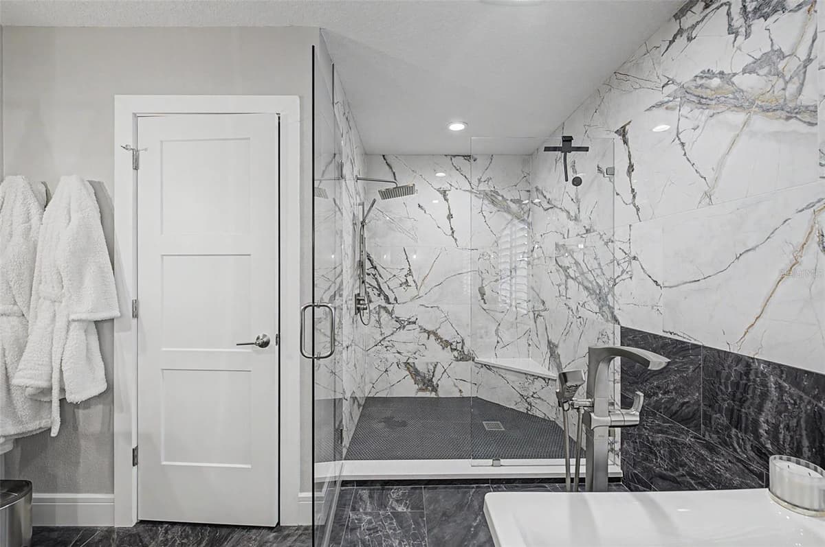 704 BAYSHORE DRIVE — photo 39 of 77
