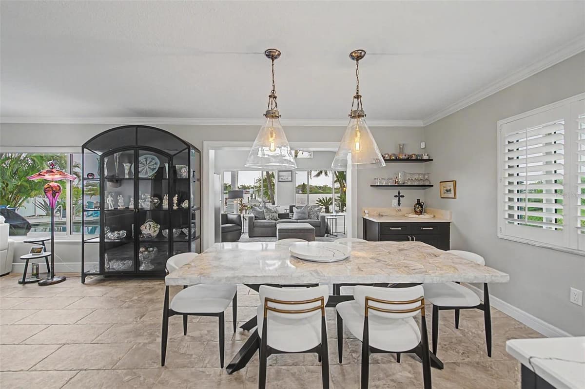 704 BAYSHORE DRIVE — photo 25 of 77