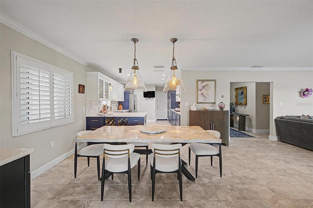 704 BAYSHORE DRIVE — photo 23 of 77