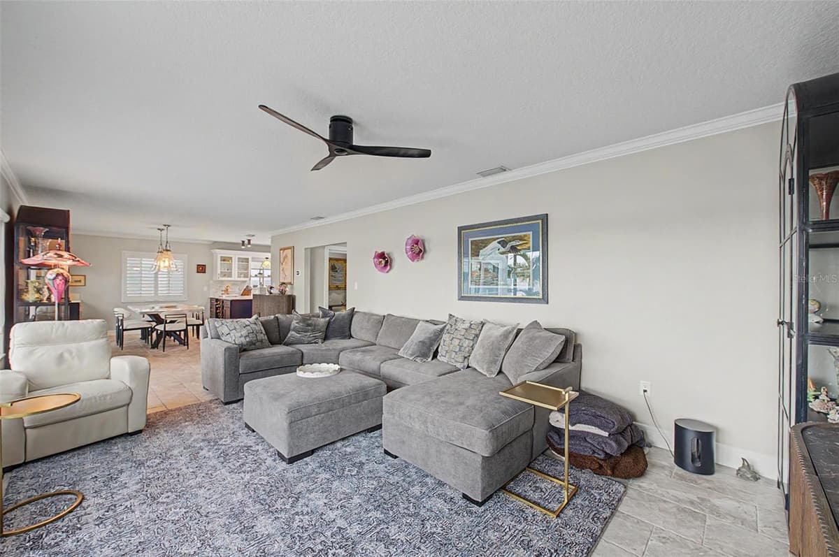 704 BAYSHORE DRIVE — photo 31 of 77