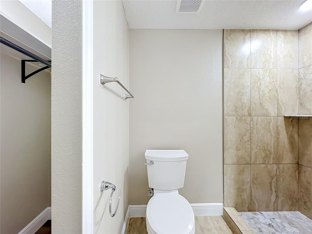 552 B C TERRY ROAD — photo 34 of 65