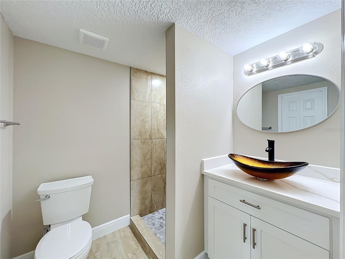 552 B C TERRY ROAD — photo 33 of 65