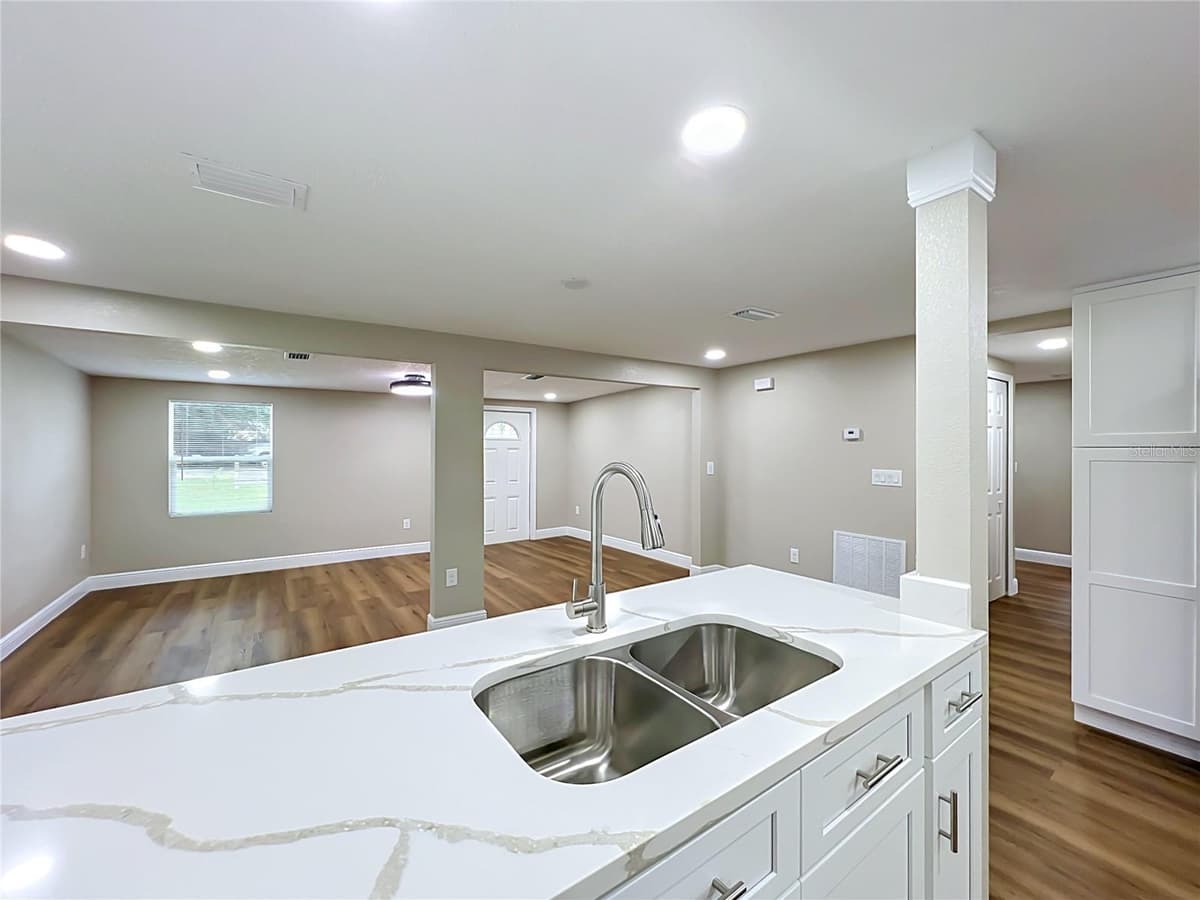552 B C TERRY ROAD — photo 24 of 65