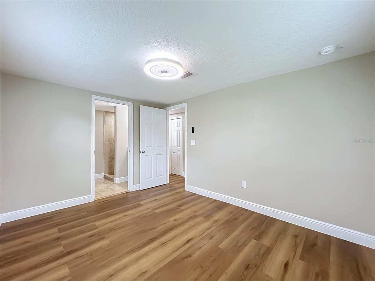 552 B C TERRY ROAD — photo 32 of 65