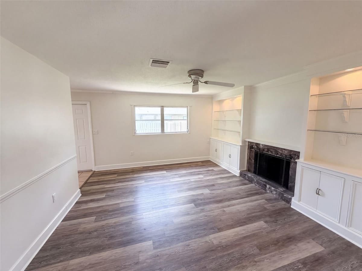 2617 FAIRWAY DRIVE — photo 10 of 29