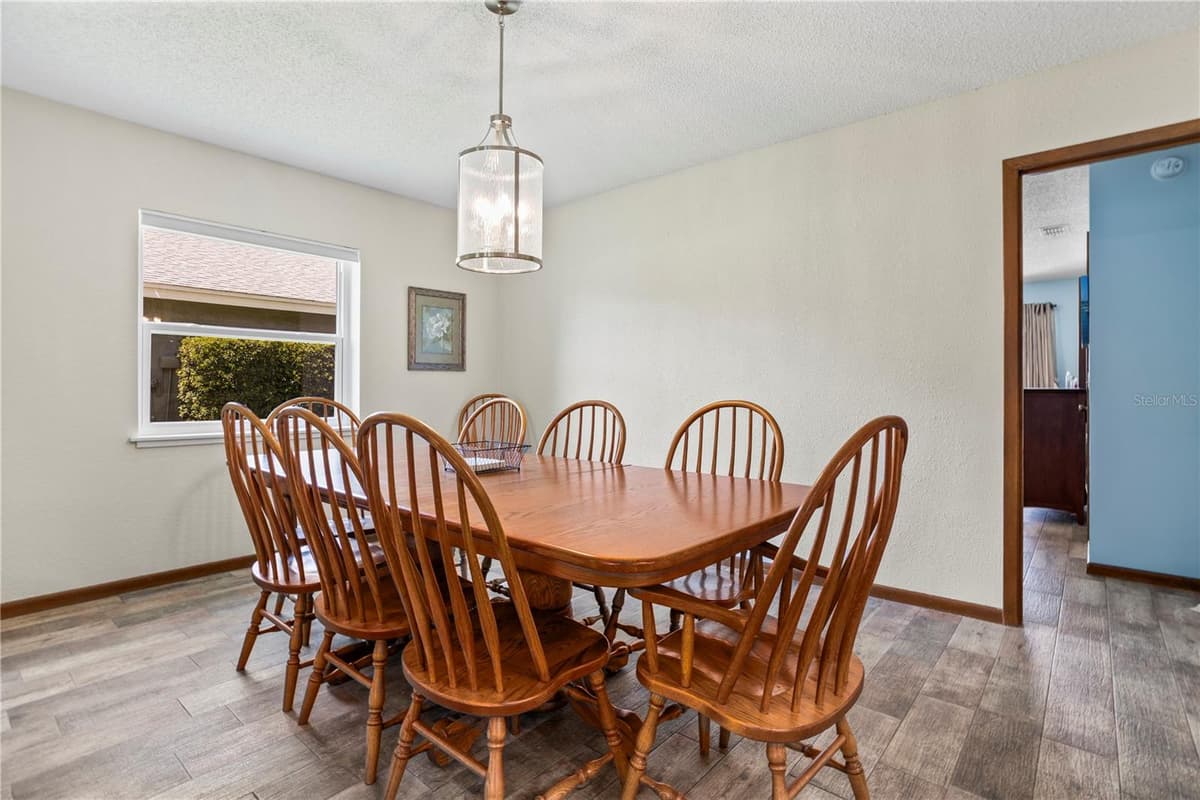 1388 YELLOW PINE COURT — photo 17 of 53