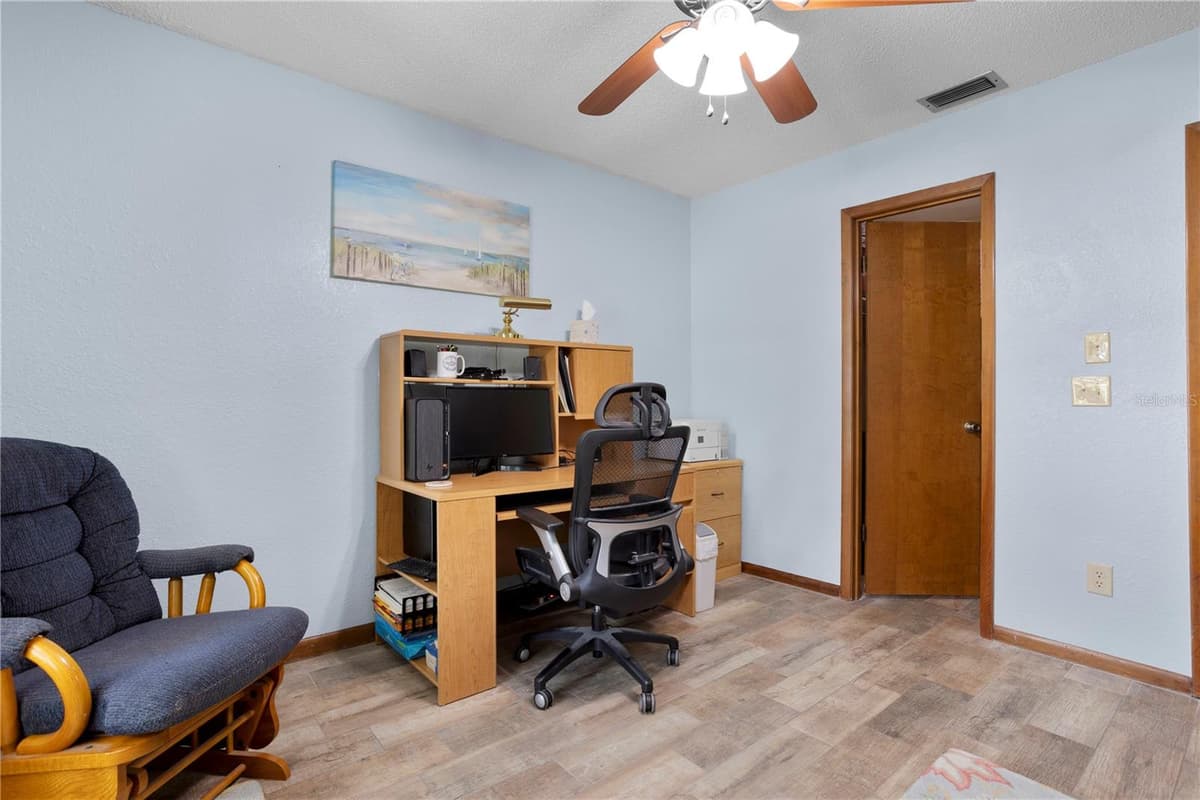 1388 YELLOW PINE COURT — photo 34 of 53