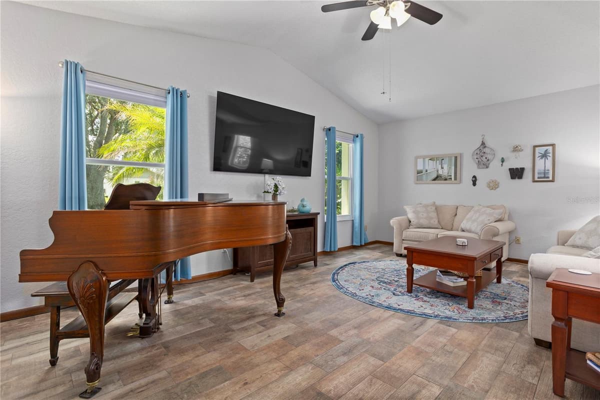 1388 YELLOW PINE COURT — photo 20 of 53