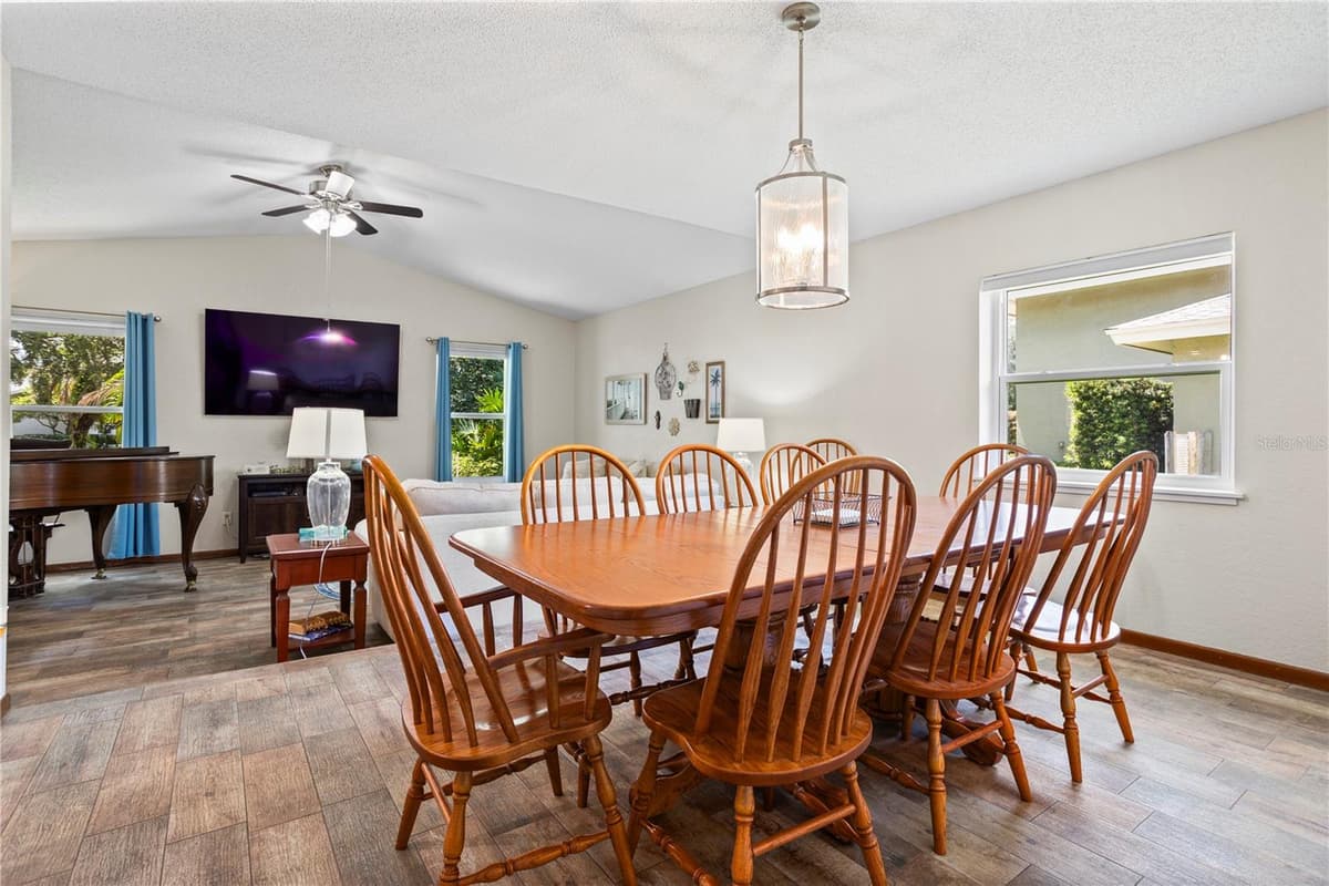 1388 YELLOW PINE COURT — photo 18 of 53