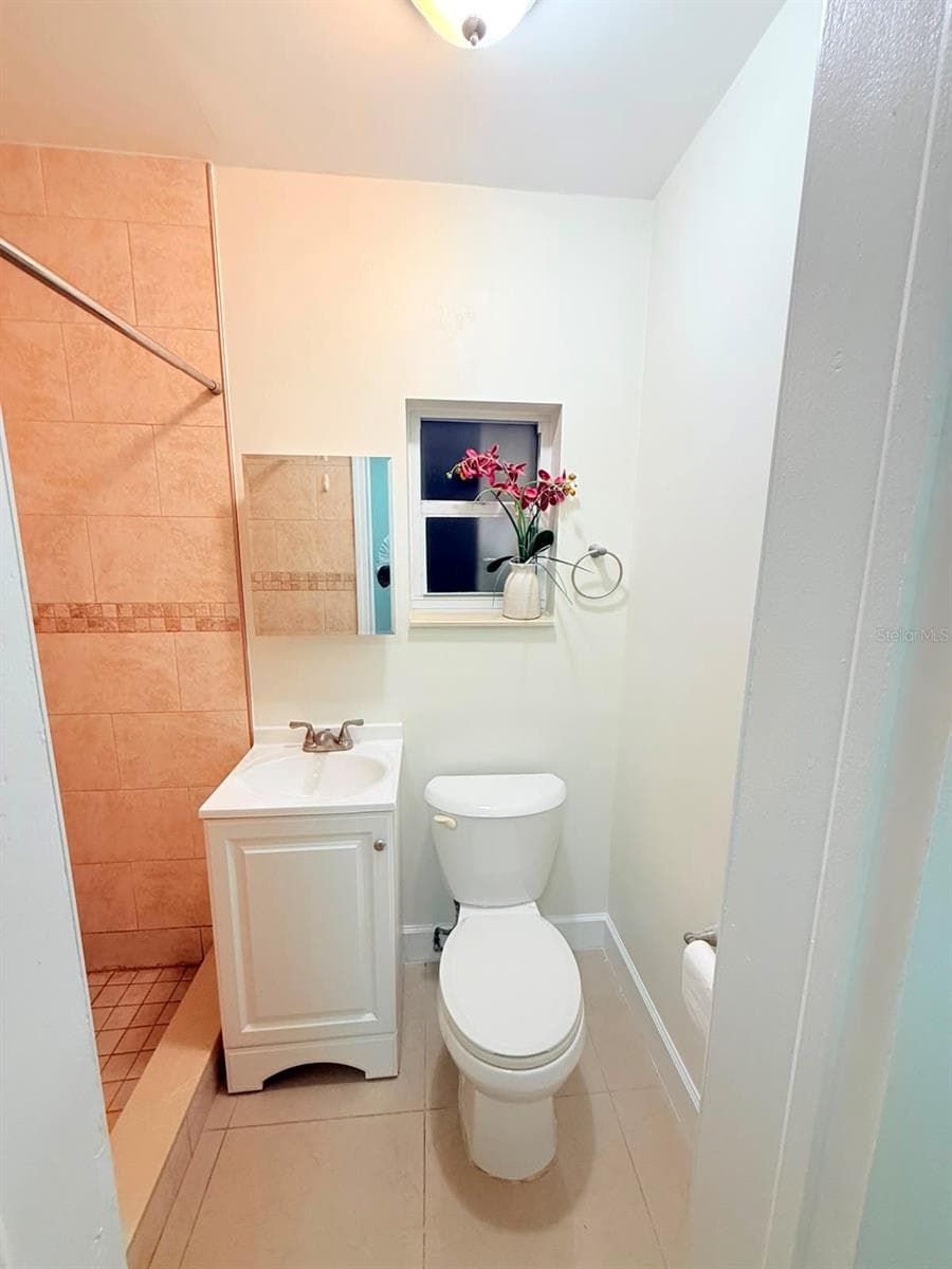 2300 24TH STREET — photo 7 of 10