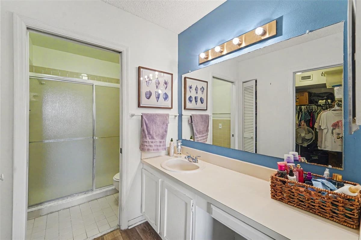 1702 SEASCAPE CIRCLE — photo 9 of 21