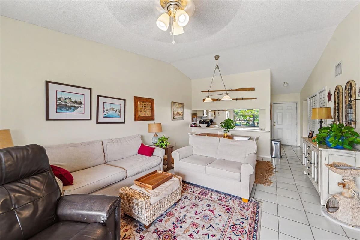 1702 SEASCAPE CIRCLE — photo 2 of 21