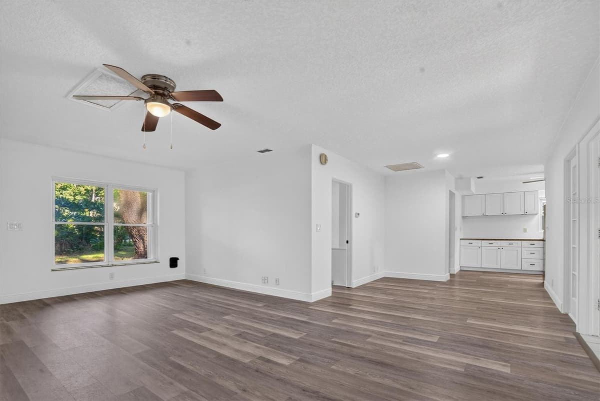 1202 ORANOLE ROAD — photo 7 of 45