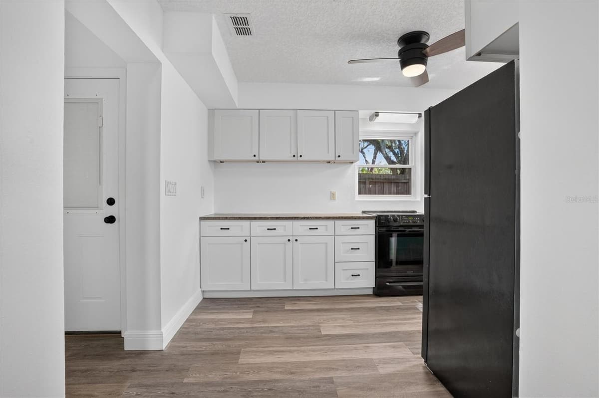 1202 ORANOLE ROAD — photo 14 of 45