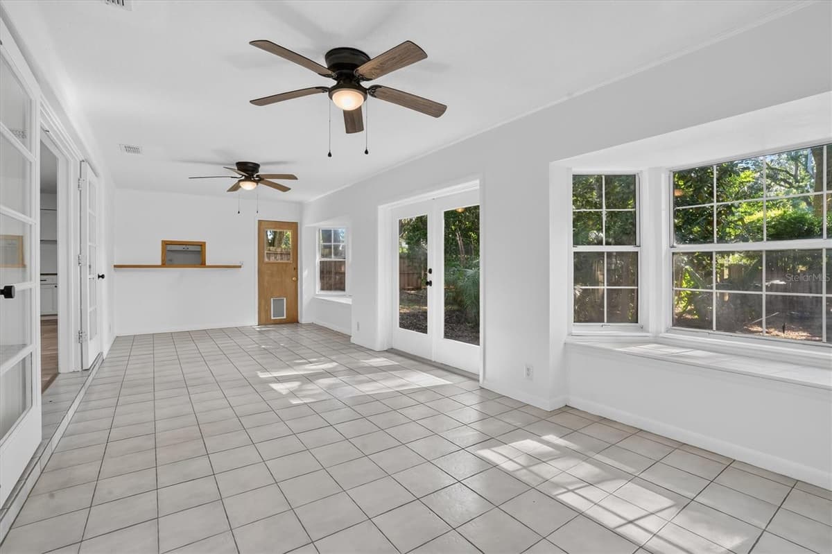 1202 ORANOLE ROAD — photo 17 of 45