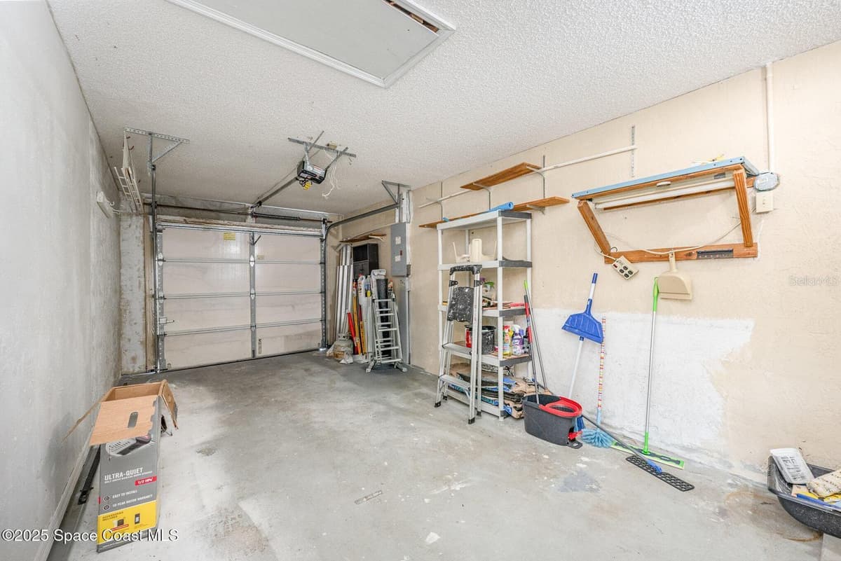 4006 DEWBERRY CIRCLE — photo 25 of 33