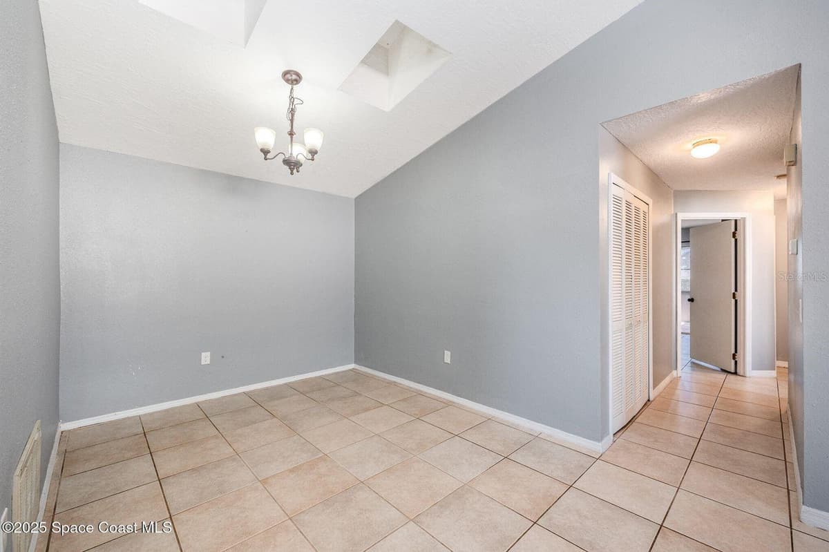 4006 DEWBERRY CIRCLE — photo 14 of 33