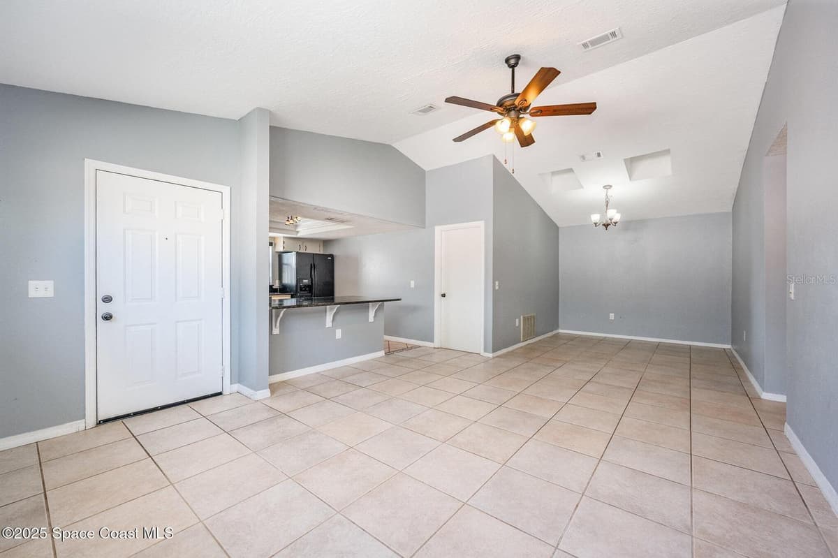 4006 DEWBERRY CIRCLE — photo 4 of 33