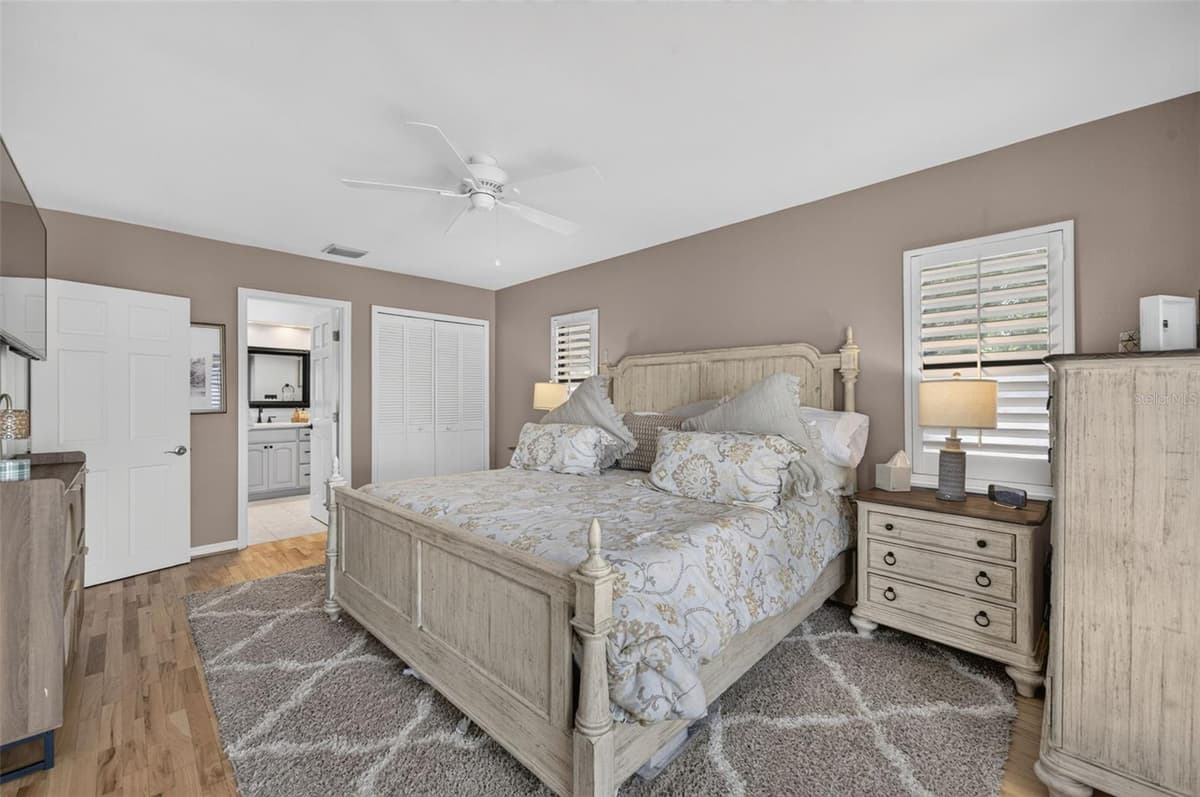 790 LAKE SYBELIA DRIVE — photo 17 of 36