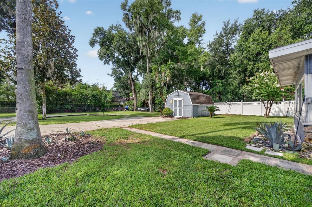 790 LAKE SYBELIA DRIVE — photo 27 of 36