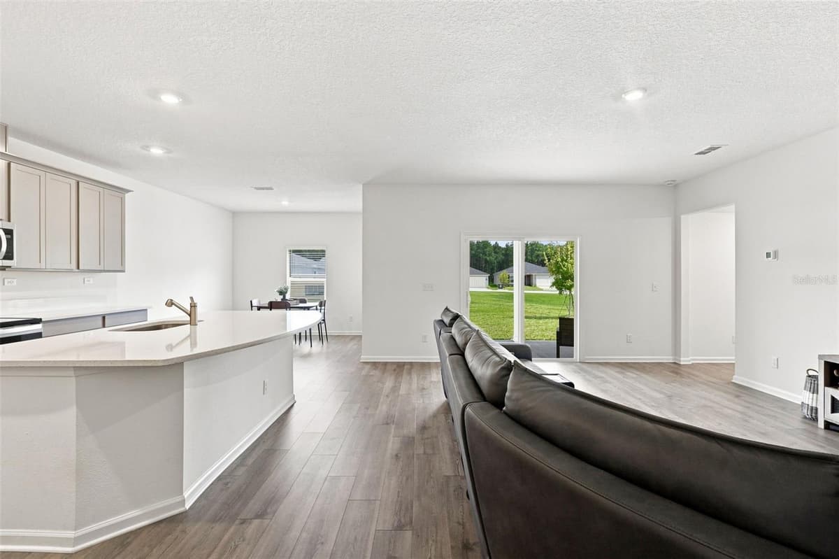 4768 ARGAND DRIVE — photo 11 of 47