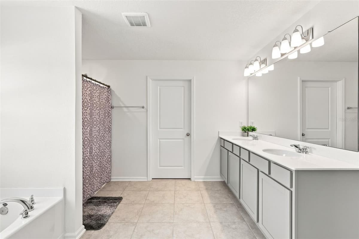 4768 ARGAND DRIVE — photo 33 of 47