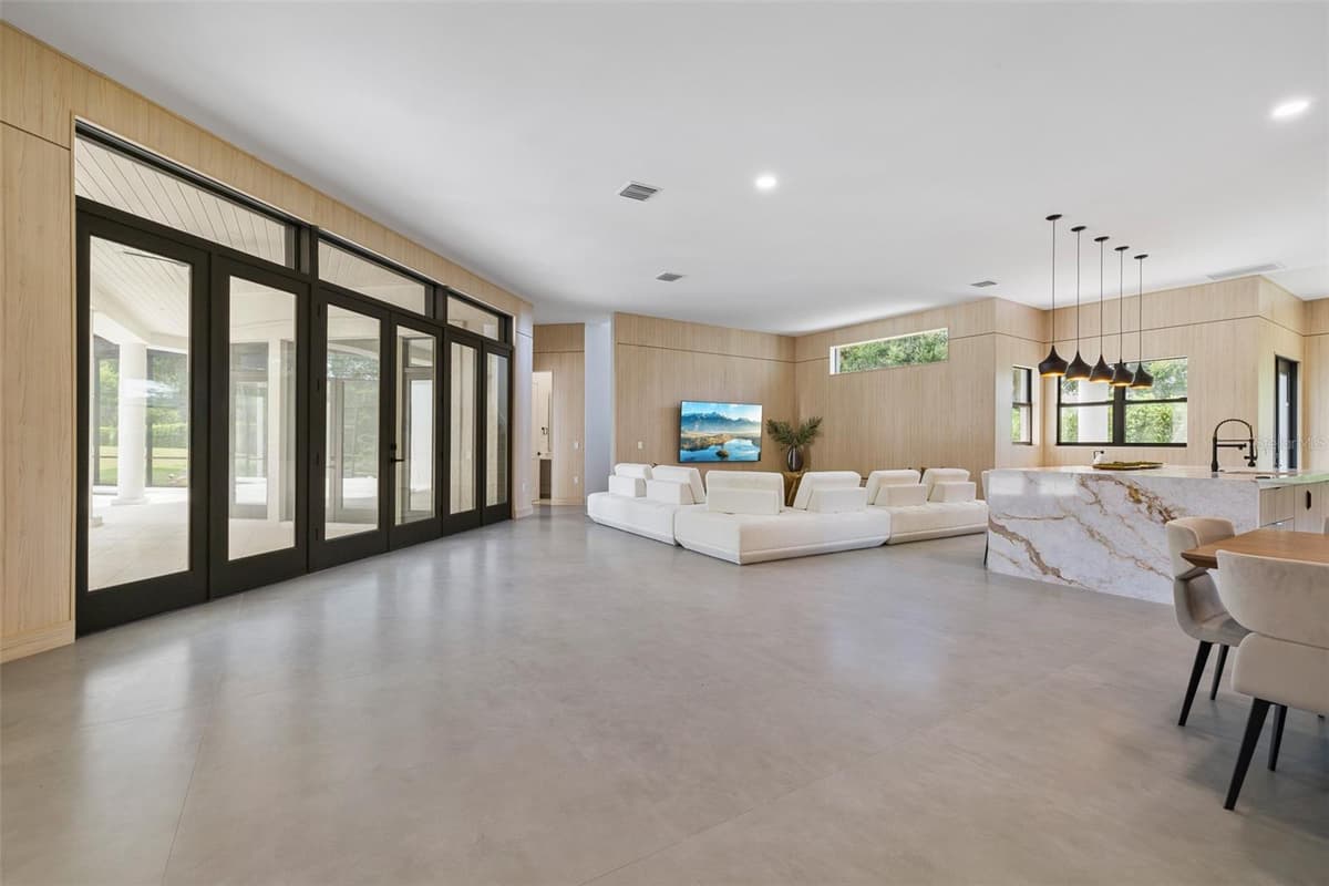 10352 BURRIS COURT — photo 44 of 100