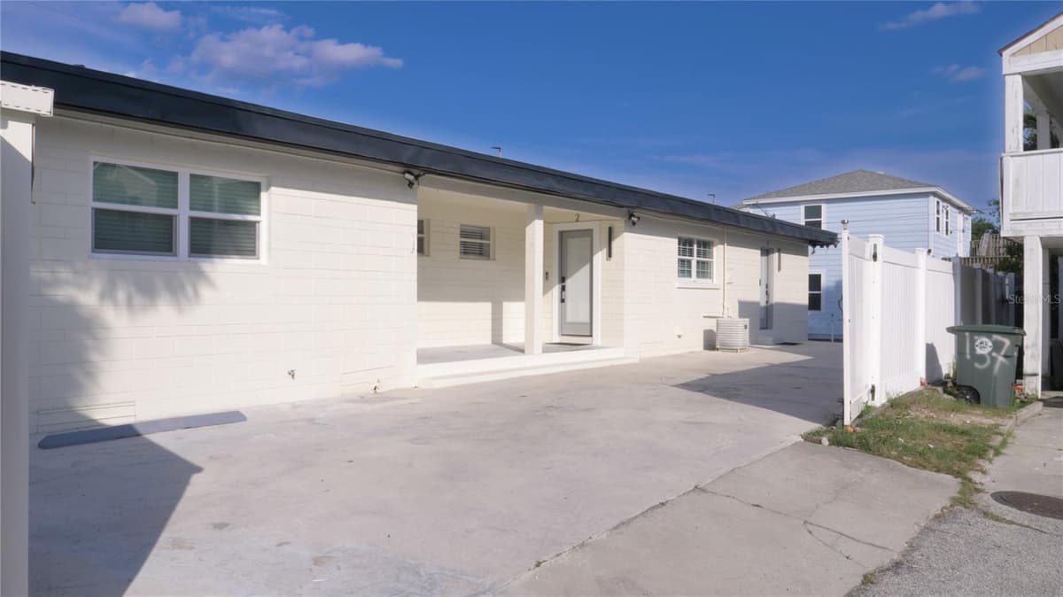 137 HOLLYWOOD AVENUE — photo 93 of 99