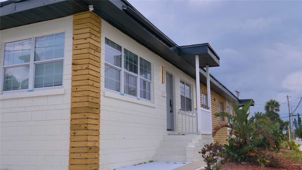 137 HOLLYWOOD AVENUE — photo 90 of 99