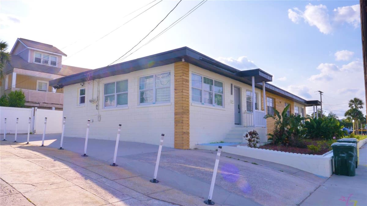 137 HOLLYWOOD AVENUE — photo 96 of 99