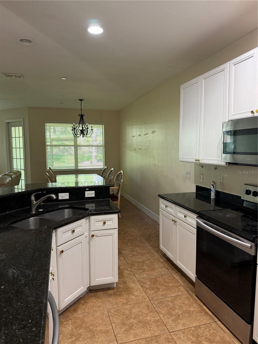 7460 TERRACE RIVER DRIVE — photo 10 of 19