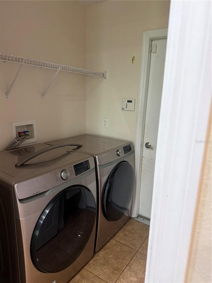 7460 TERRACE RIVER DRIVE — photo 11 of 19
