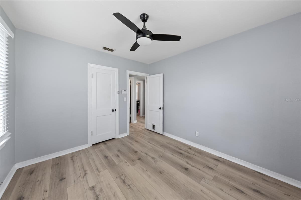 3861 GALICIA ROAD — photo 32 of 41
