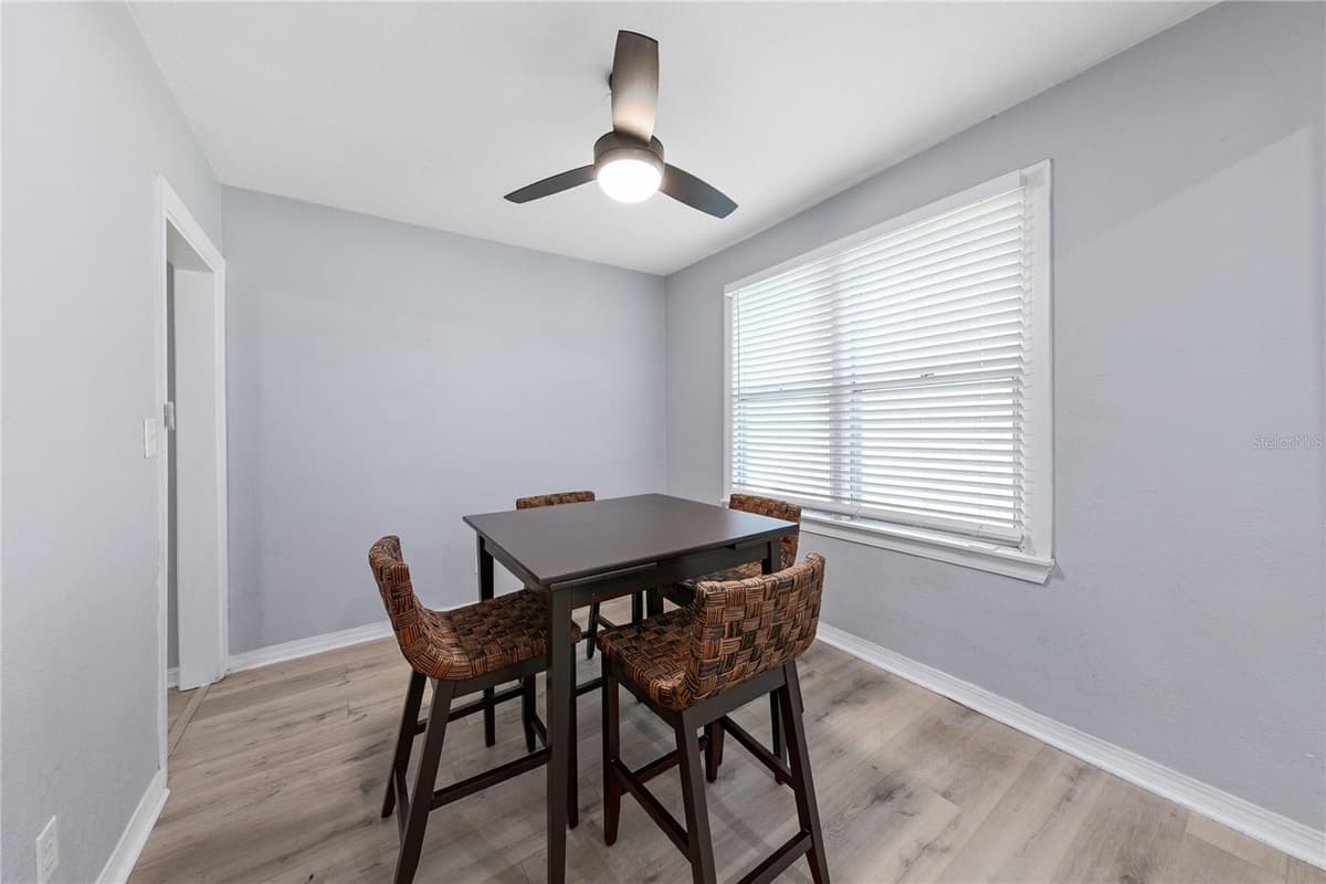 3861 GALICIA ROAD — photo 7 of 41