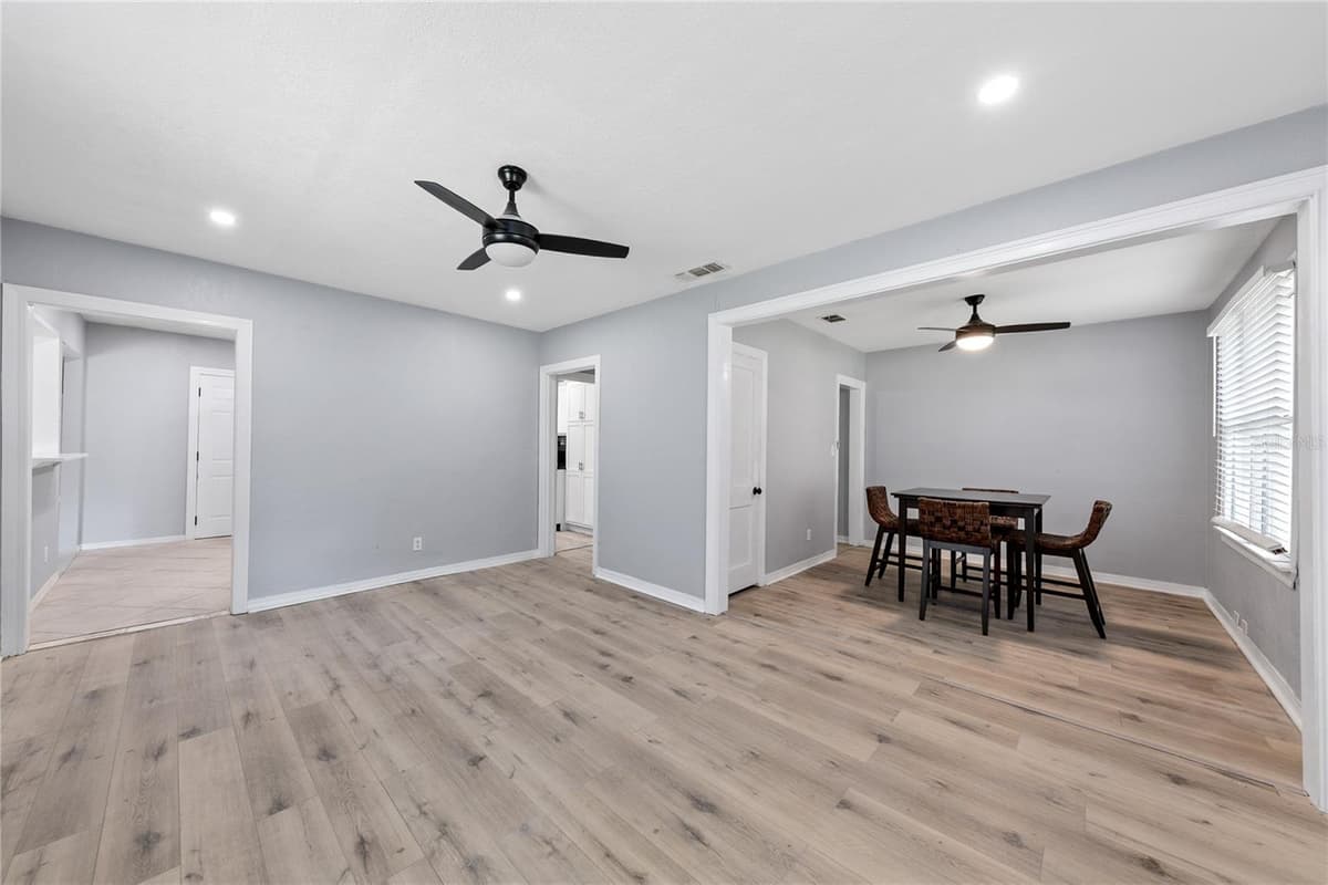 3861 GALICIA ROAD — photo 5 of 41