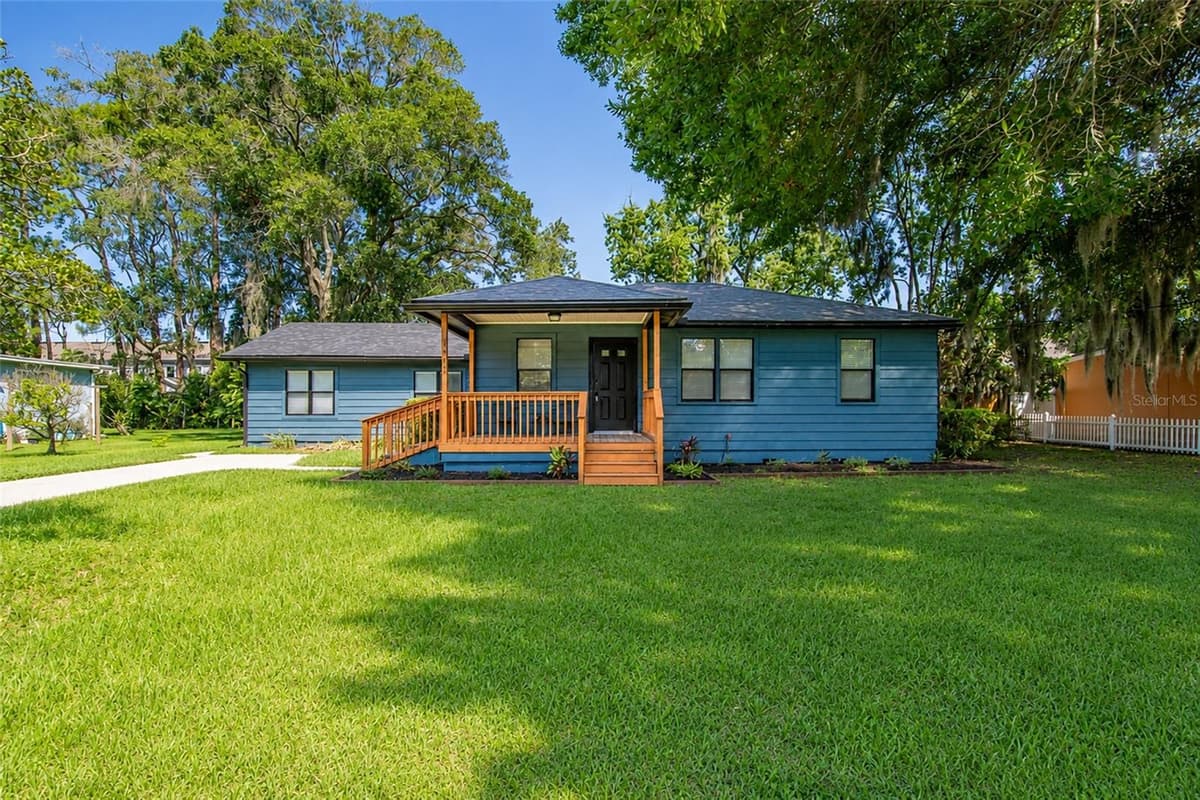 3861 GALICIA ROAD — photo 38 of 41