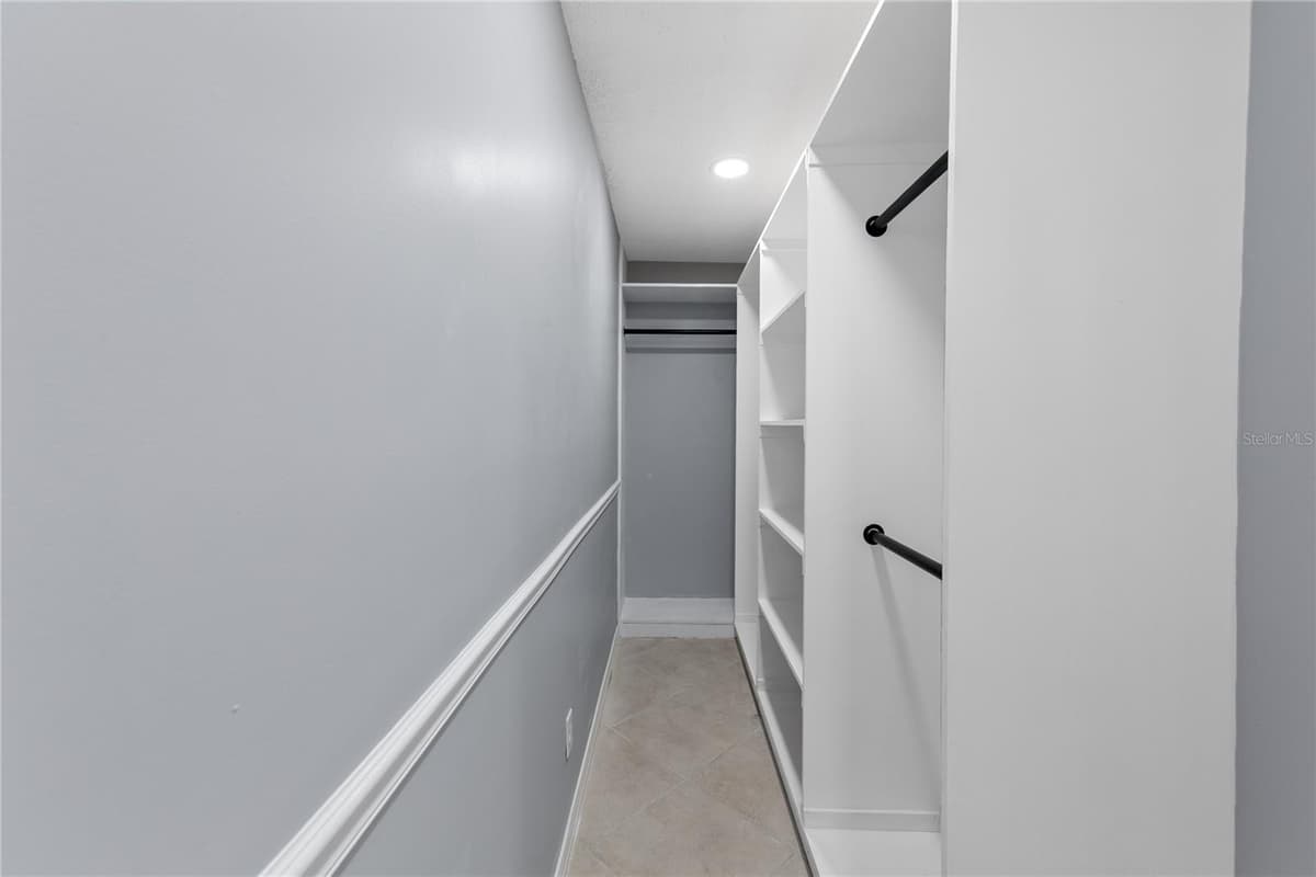 3861 GALICIA ROAD — photo 19 of 41